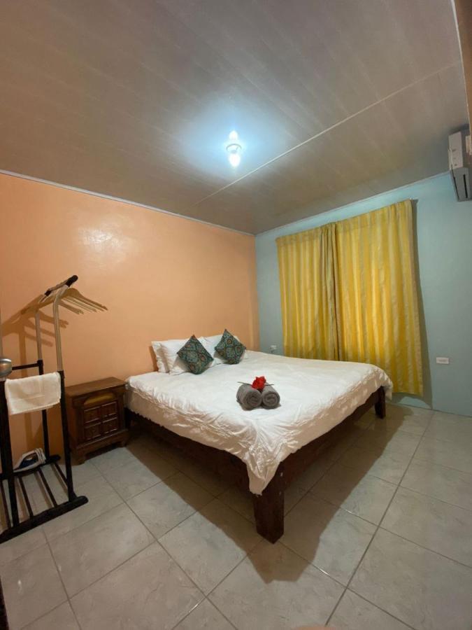 Villa Jordi'S House La Fortuna Esterno foto