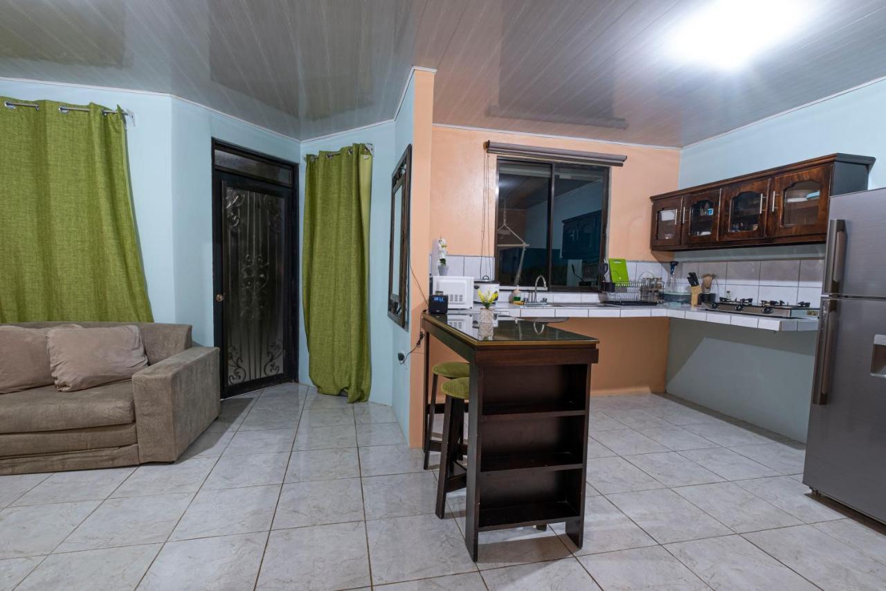 Villa Jordi'S House La Fortuna Esterno foto